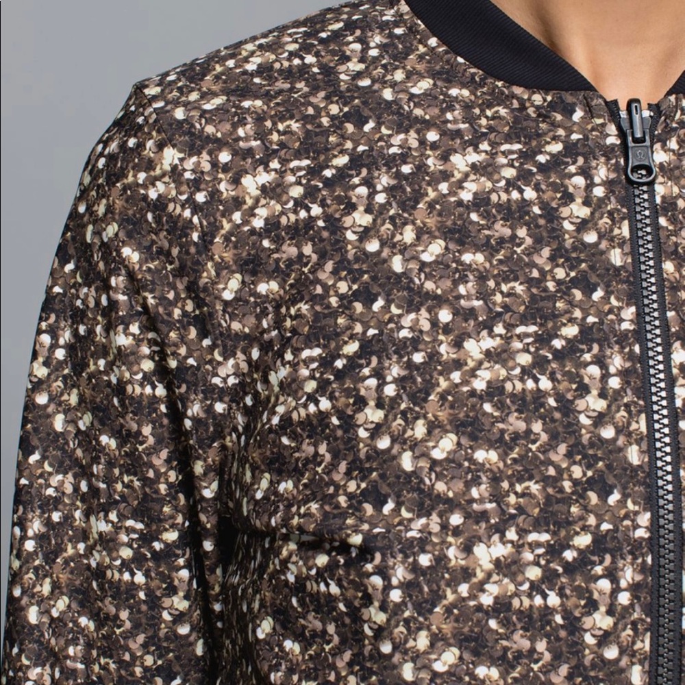 Lululemon party bomb jacket